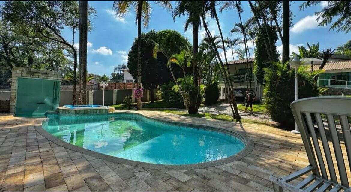 Casa à venda em Belo Horizonte, Jardim Atlantico, com 3 quartos, 1130m²